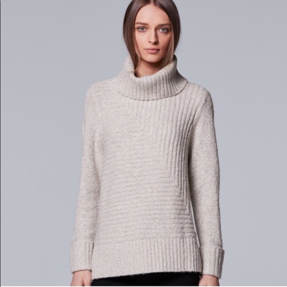 LAST ONE! NEW Simply VERA WANG TURTLENECK SWEATER - Picture 4 of 7